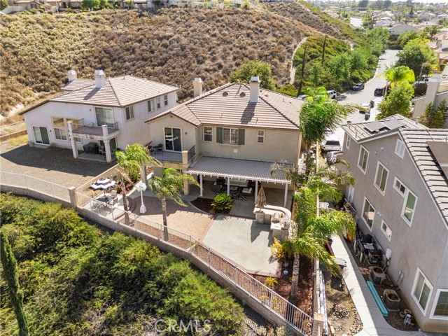 21 Via Del Renal Court, Lake Elsinore CA: https://media.crmls.org/medias/9d639440-3552-45b9-8360-2a40675c3c74.jpg