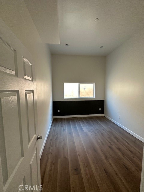 5507 S Manhattan Place, Los Angeles CA: https://media.crmls.org/medias/9d63947c-9115-4cd6-97a0-3f0dbc9f88a7.jpg