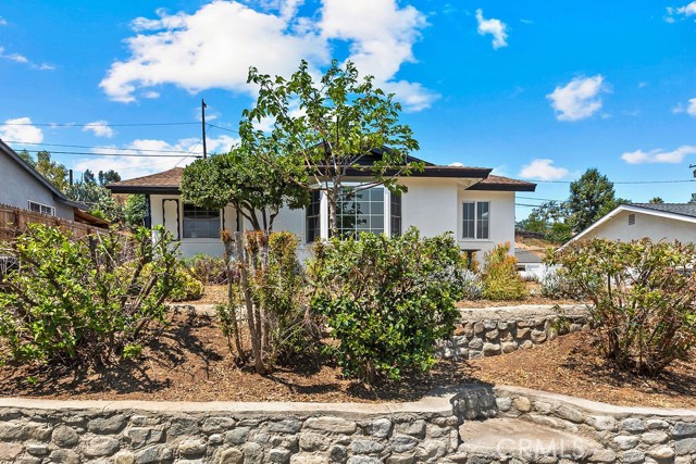 Detail Gallery Image 2 of 29 For 9060 Balsa St, Rancho Cucamonga,  CA 91730 - 3 Beds | 1 Baths