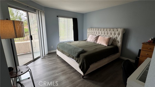 Detail Gallery Image 8 of 13 For 1980 Las Colinas Cir #208,  Corona,  CA 92879 - 2 Beds | 2 Baths