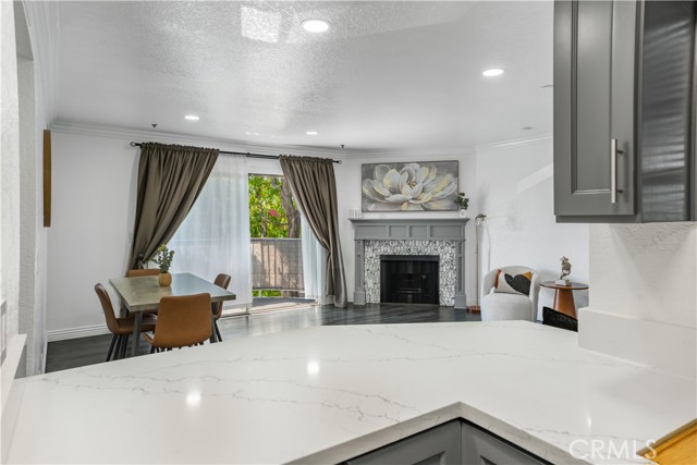 Detail Gallery Image 13 of 30 For 1100 Euclid Ave #104,  Long Beach,  CA 90804 - 2 Beds | 1 Baths