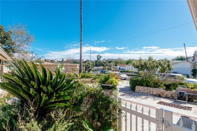 6525 Certa Drive, Rancho Palos Verdes, California 90275, 3 Bedrooms Bedrooms, ,1 BathroomBathrooms,Residential,Sold,Certa,PV17006894