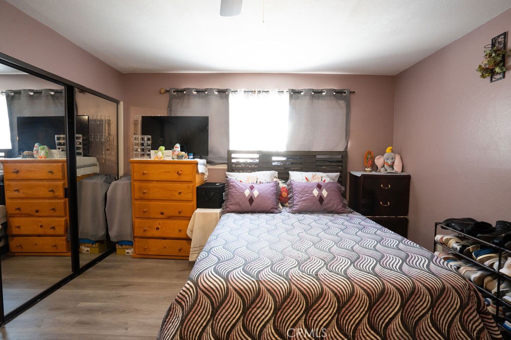 https://media.crmls.org/medias/9d675c43-2b7a-4878-9d70-62ba57672c30.jpg?preset=X-Large