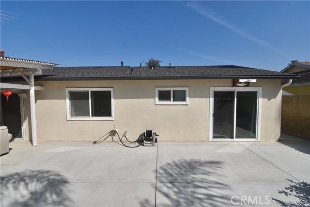 Detail Gallery Image 5 of 17 For 1912 E Clifpark, Anaheim,  CA 92805 - 4 Beds | 2 Baths