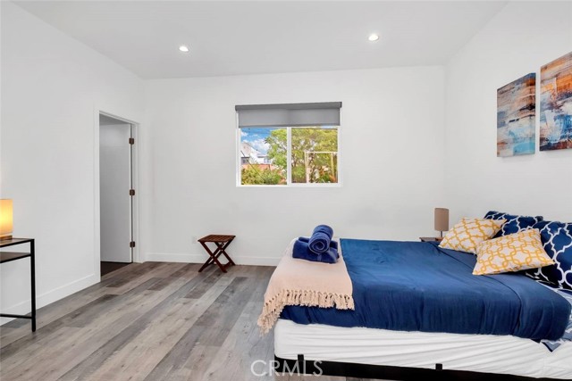 Detail Gallery Image 21 of 27 For 1342 N Kenmore, Los Angeles,  CA 90027 - 3 Beds | 3/1 Baths