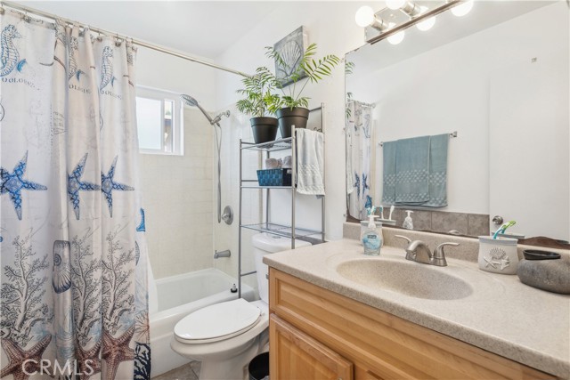 Detail Gallery Image 21 of 57 For 415 7th St, Imperial Beach,  CA 91932 - 5 Beds | 2 Baths