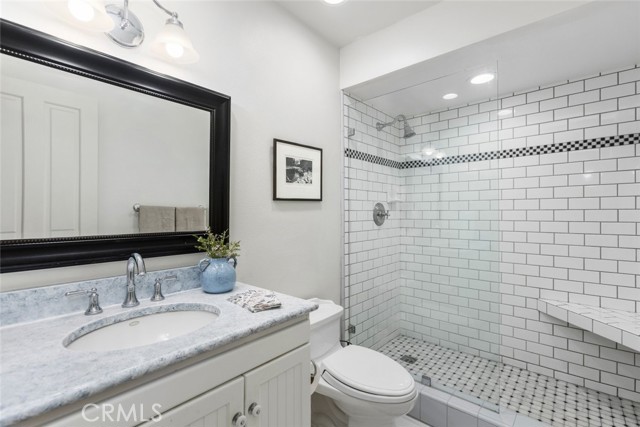 Detail Gallery Image 23 of 57 For 30 Jetty Dr, Corona Del Mar,  CA 92625 - 2 Beds | 2 Baths