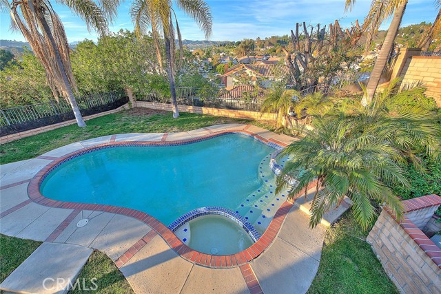 21853 E Snow Creek, Walnut CA: https://media.crmls.org/medias/9d68f5e7-8104-4602-821b-f8087a0fd904.jpg