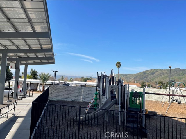 11050 Bryant, Yucaipa CA: https://media.crmls.org/medias/9d690309-b476-46ca-b168-78c17800f00a.jpg