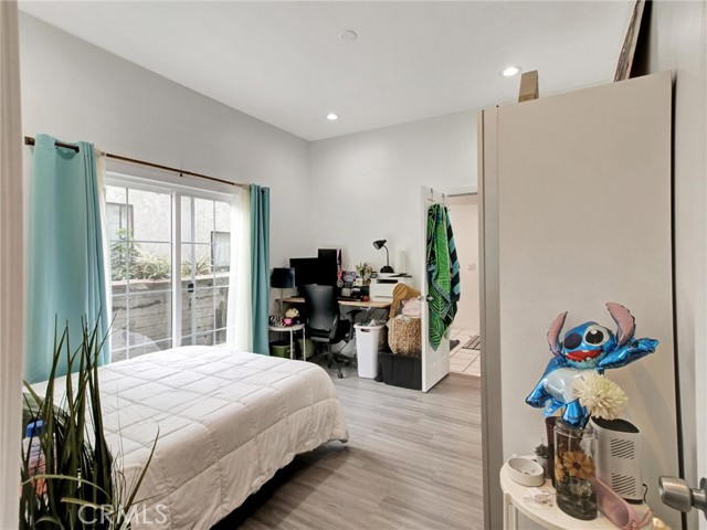 Detail Gallery Image 26 of 36 For 614 E 23rd, Los Angeles,  CA 90011 - 4 Beds | 2/1 Baths