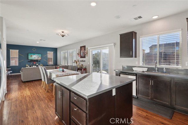 Detail Gallery Image 15 of 46 For 12960 Leawood St, Victorville,  CA 92392 - 4 Beds | 3 Baths