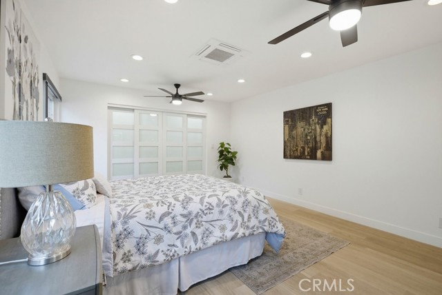 Detail Gallery Image 28 of 66 For 10232 Hialeah, Cypress,  CA 90630 - 5 Beds | 2/1 Baths