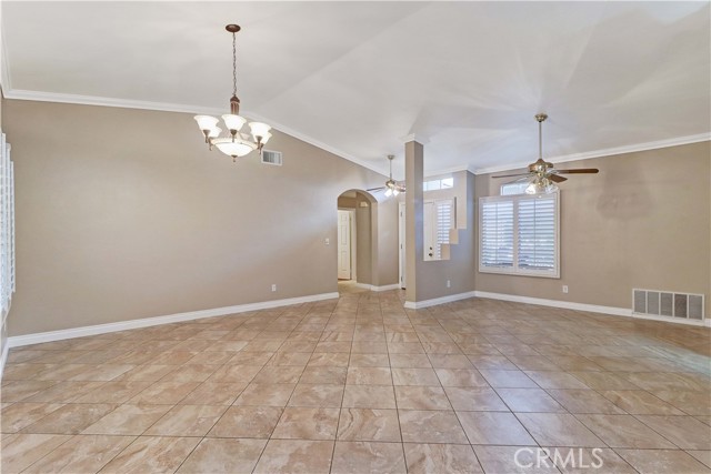 1946 Tamarack Lane, Hemet CA: https://media.crmls.org/medias/9d6aea32-0516-453d-b466-8b27e1978175.jpg