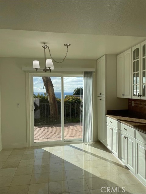 Detail Gallery Image 14 of 19 For 64 via Capri, Rancho Palos Verdes,  CA 90275 - 3 Beds | 2/1 Baths