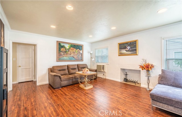 120 S 18th Street #2, Montebello, CA, 90640 120 S 18th Street #2, Montebello, CA, 90640