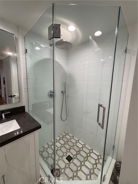 5533 Edward E Horton Lane, Encino CA: https://media.crmls.org/medias/9d6d2055-525d-4145-b271-8d8a33c84ba3.jpg