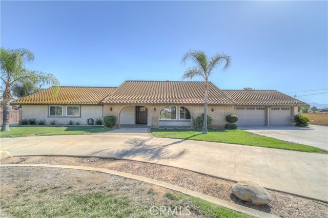 18165 Mariposa Ave, Riverside, CA 92508