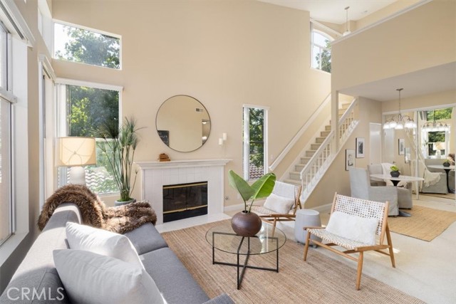 19431 Rue De Valore, Lake Forest CA: https://media.crmls.org/medias/9d6daafe-ff20-417e-afca-1aac464b19f1.jpg