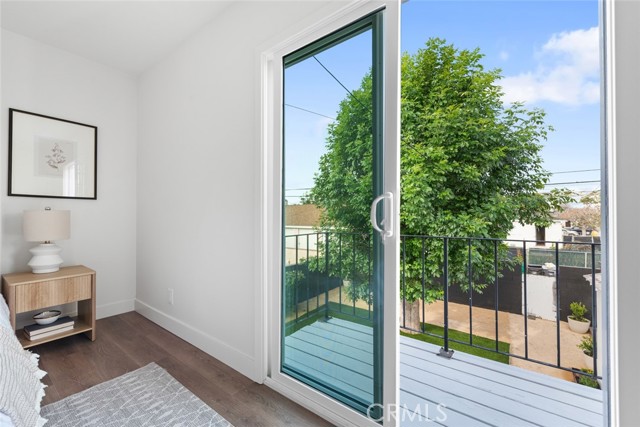 Detail Gallery Image 26 of 36 For 2271 Mira Mar, Long Beach,  CA 90815 - 3 Beds | 3 Baths