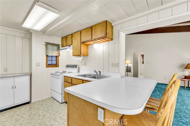 25405 Point Of Rocks Drive, Idyllwild CA: https://media.crmls.org/medias/9d6dfedc-5364-47ca-b8d0-f130154f90eb.jpg