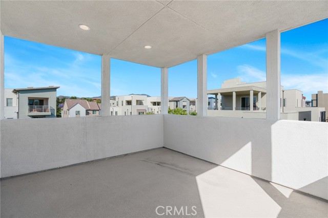 148 Stage, Irvine CA: https://media.crmls.org/medias/9d6eee1d-e2df-4db7-be13-1618bf626ae0.jpg