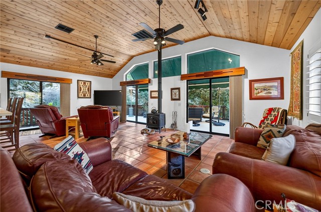 Detail Gallery Image 32 of 75 For 42180 Avery Canyon, Hemet,  CA 92544 - 2 Beds | 2/1 Baths