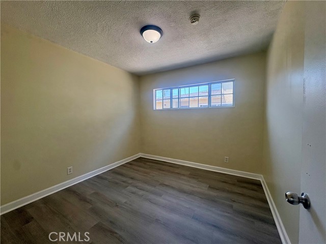 11890 Manor Drive, Hawthorne CA: https://media.crmls.org/medias/9d719266-dd24-41fb-9c8e-cebf2e3e6fe7.jpg