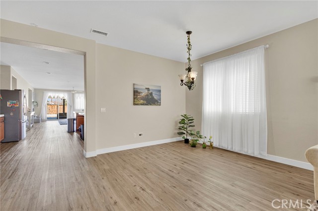 Detail Gallery Image 7 of 50 For 13720 Adams St, Oak Hills,  CA 92344 - 4 Beds | 2 Baths