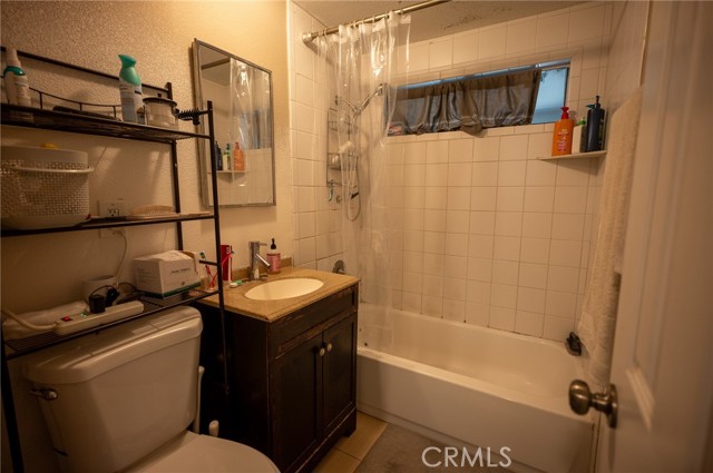 Detail Gallery Image 9 of 18 For 161 N Cota St, Corona,  CA 92882 - 2 Beds | 1 Baths