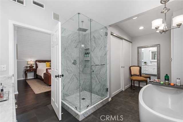 4323 Laurelgrove Avenue, Studio City CA: https://media.crmls.org/medias/9d720a48-3a58-4015-90a3-2b927d83d086.jpg
