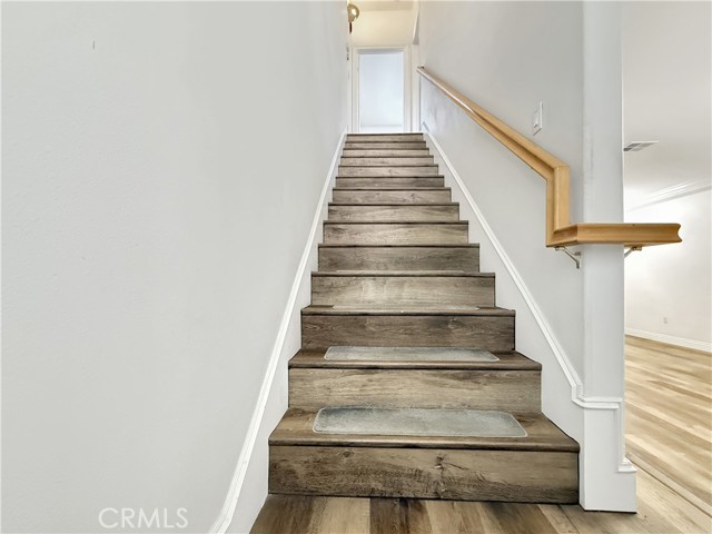 Detail Gallery Image 11 of 20 For 255 N Michigan Ave #4,  Pasadena,  CA 91106 - 3 Beds | 3 Baths