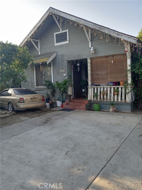 1354 E 43rd St, Los Angeles, CA, 90011 1354 E 43rd St, Los Angeles, CA, 90011