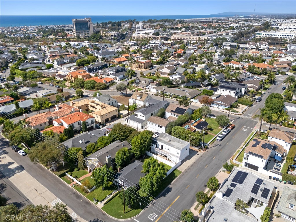 https://media.crmls.org/medias/9d73876c-4b39-47e3-bbf6-aa3b90ca7944.jpg?preset=X-Large