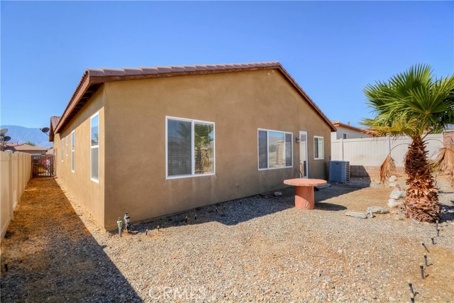 Detail Gallery Image 22 of 26 For 62466 N Starcross Dr, Desert Hot Springs,  CA 92240 - 3 Beds | 2/1 Baths