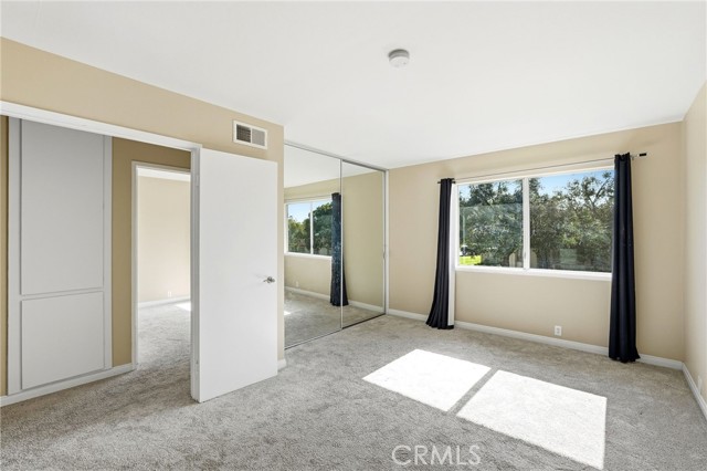 Detail Gallery Image 13 of 20 For 2201 Sonoma Ct, Thousand Oaks,  CA 91362 - 2 Beds | 1/1 Baths