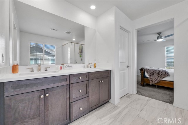 16548 Monteviejo Street, Fontana CA: https://media.crmls.org/medias/9d73f3d6-ecbc-46f4-bace-4c14ccddc6d4.jpg
