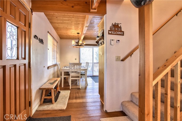 Detail Gallery Image 13 of 36 For 525 Pine Ln, Sugarloaf,  CA 92386 - 3 Beds | 2 Baths