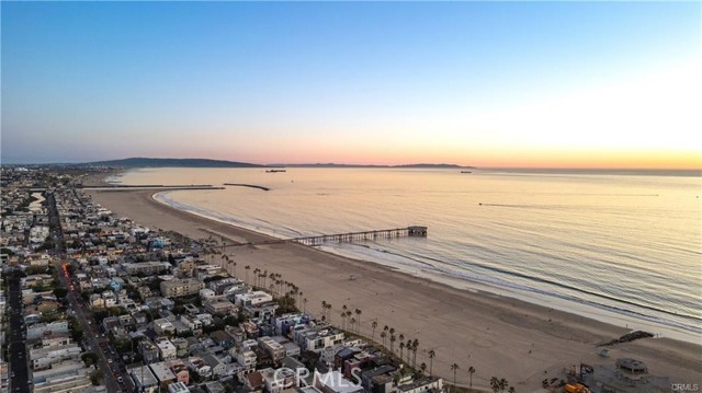 Detail Gallery Image 34 of 34 For 38 Dudley Ave, Venice,  CA 90291 - 6 Beds | 5 Baths