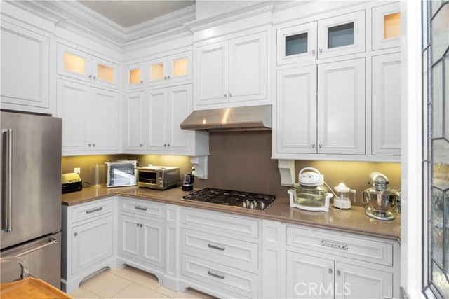 Detail Gallery Image 34 of 75 For 935 W Foothill Bld, Arcadia,  CA 91006 - 6 Beds | 8 Baths