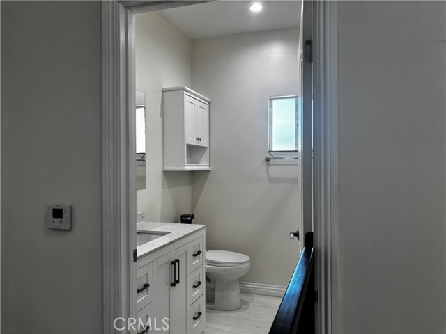 Detail Gallery Image 18 of 35 For 8644 N Corbin Ave, Northridge,  CA 91324 - 3 Beds | 3 Baths