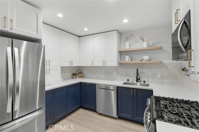 Front Image Thumbnail for CRSR26054792