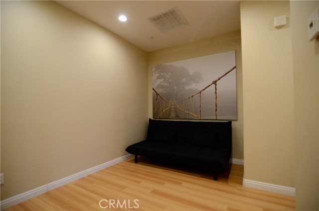 Detail Gallery Image 9 of 22 For 16 Parker St, Ladera Ranch,  CA 92694 - 2 Beds | 2/1 Baths