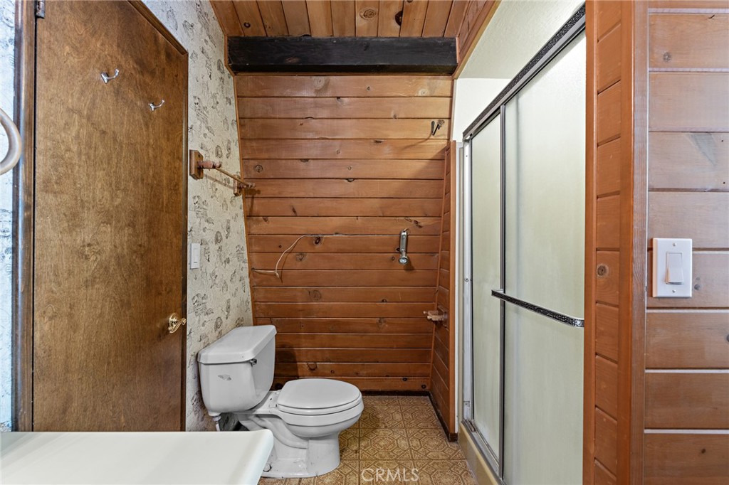 https://media.crmls.org/medias/9d773e13-10f9-43dd-912e-f2d12019c02c.jpg?preset=X-Large