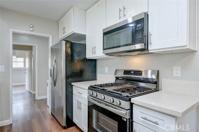 538 S Raitt Street, Santa Ana CA: https://media.crmls.org/medias/9d776606-2063-4c9f-83fc-9da2d19bac7e.jpg
