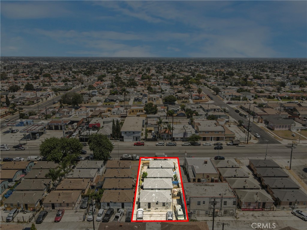 Quadruplex at 9309 S Western Avenue