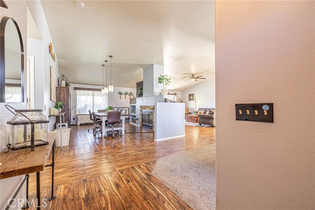 Detail Gallery Image 17 of 54 For 42067 Jenny Ln, Lancaster,  CA 93536 - 3 Beds | 2 Baths