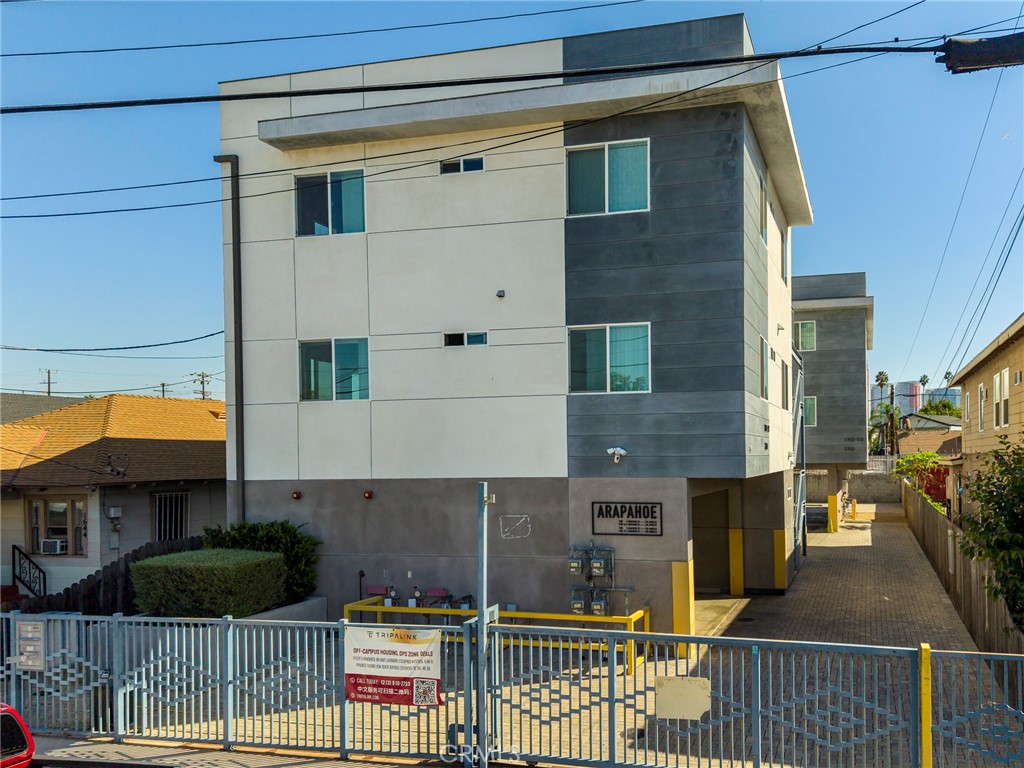 Quadruplex at 1700 Araphoe Street