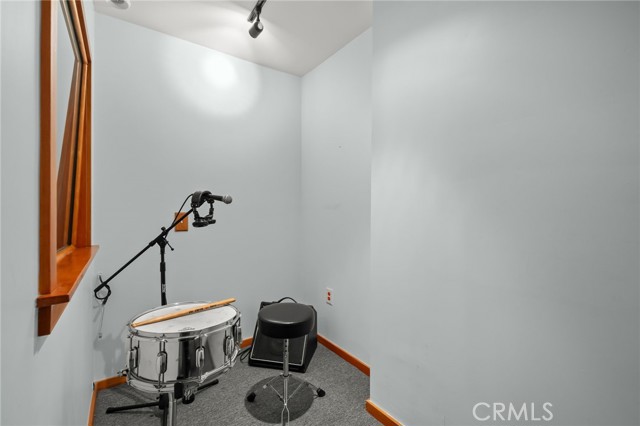 Detail Gallery Image 33 of 45 For 5017 Cartwright #3,  North Hollywood,  CA 91601 - 4 Beds | 2/1 Baths