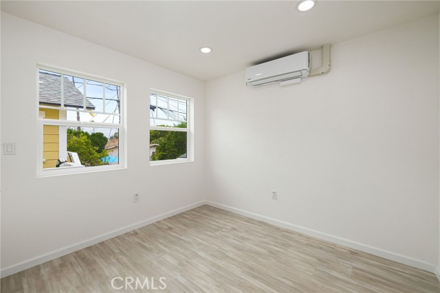 Detail Gallery Image 18 of 27 For 616 618 S Van Ness Ave, Santa Ana,  CA 92701 - – Beds | – Baths