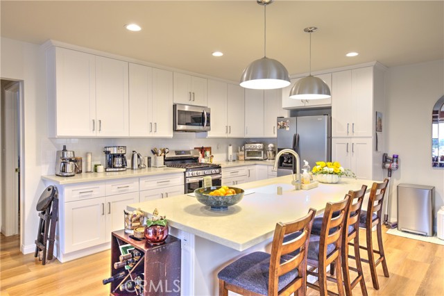 507 Helberta, Redondo Beach, California 90277, ,Residential Income,For Sale,Helberta,SB25240356 507 Helberta, Redondo Beach, California 90277, ,Residential Income,For Sale,Helberta,SB25240356